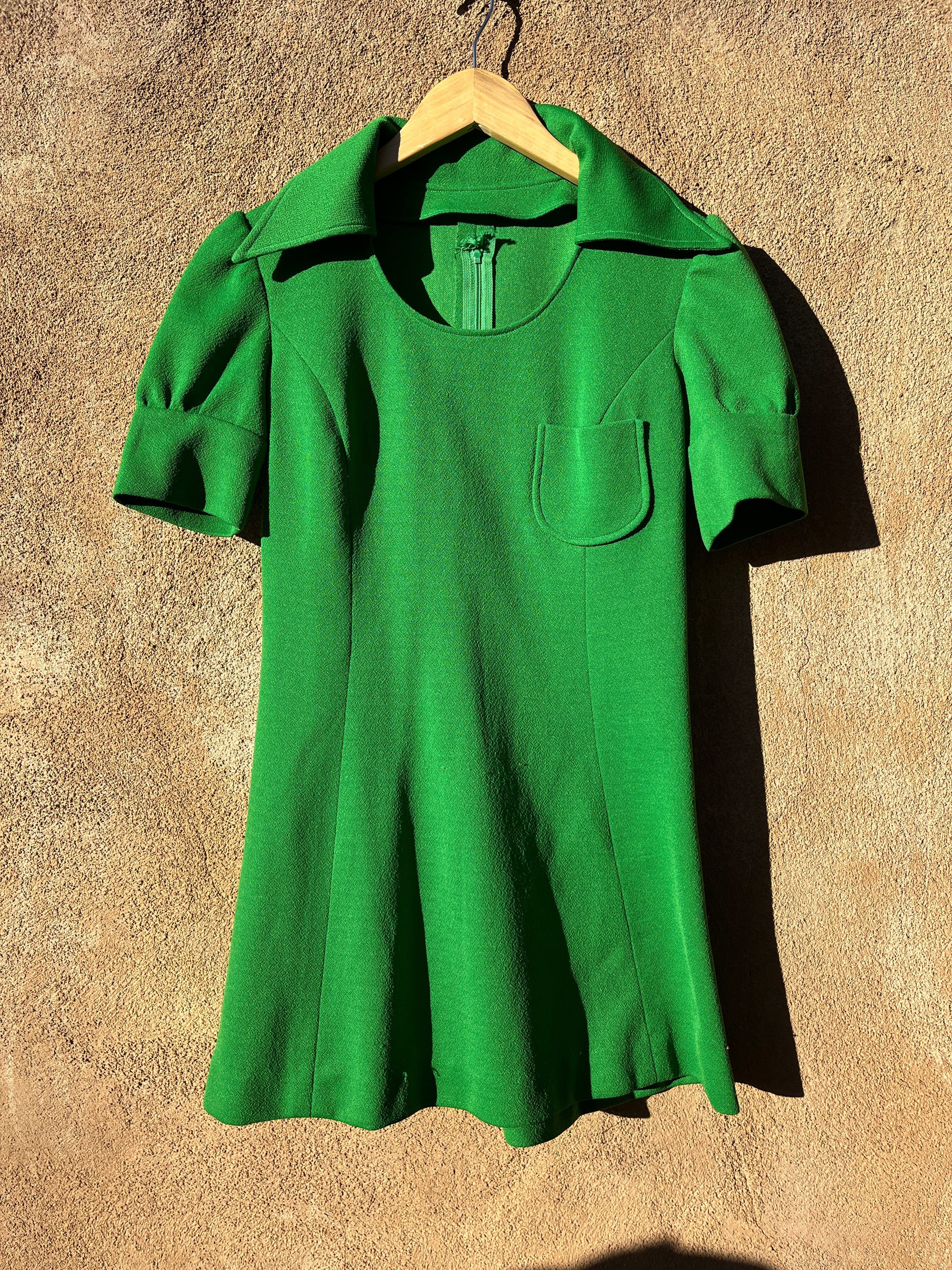 Vintage Grass Green mini dress