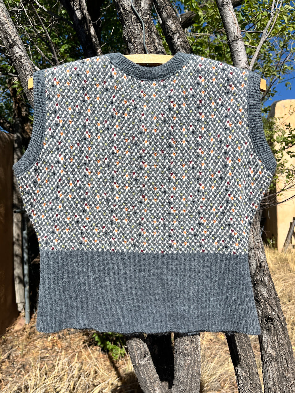 Vintage grey sweater vest